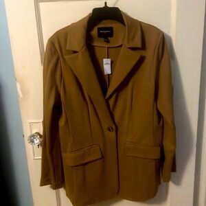 Banana Republic Tan collared, single button blazer sz L